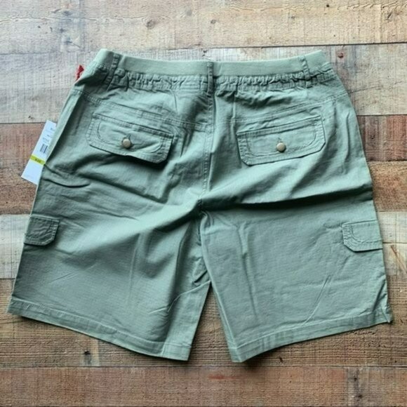 Ruby rd womens size 14 casual green cargo short with elastic waistband - Picture 7 of 7